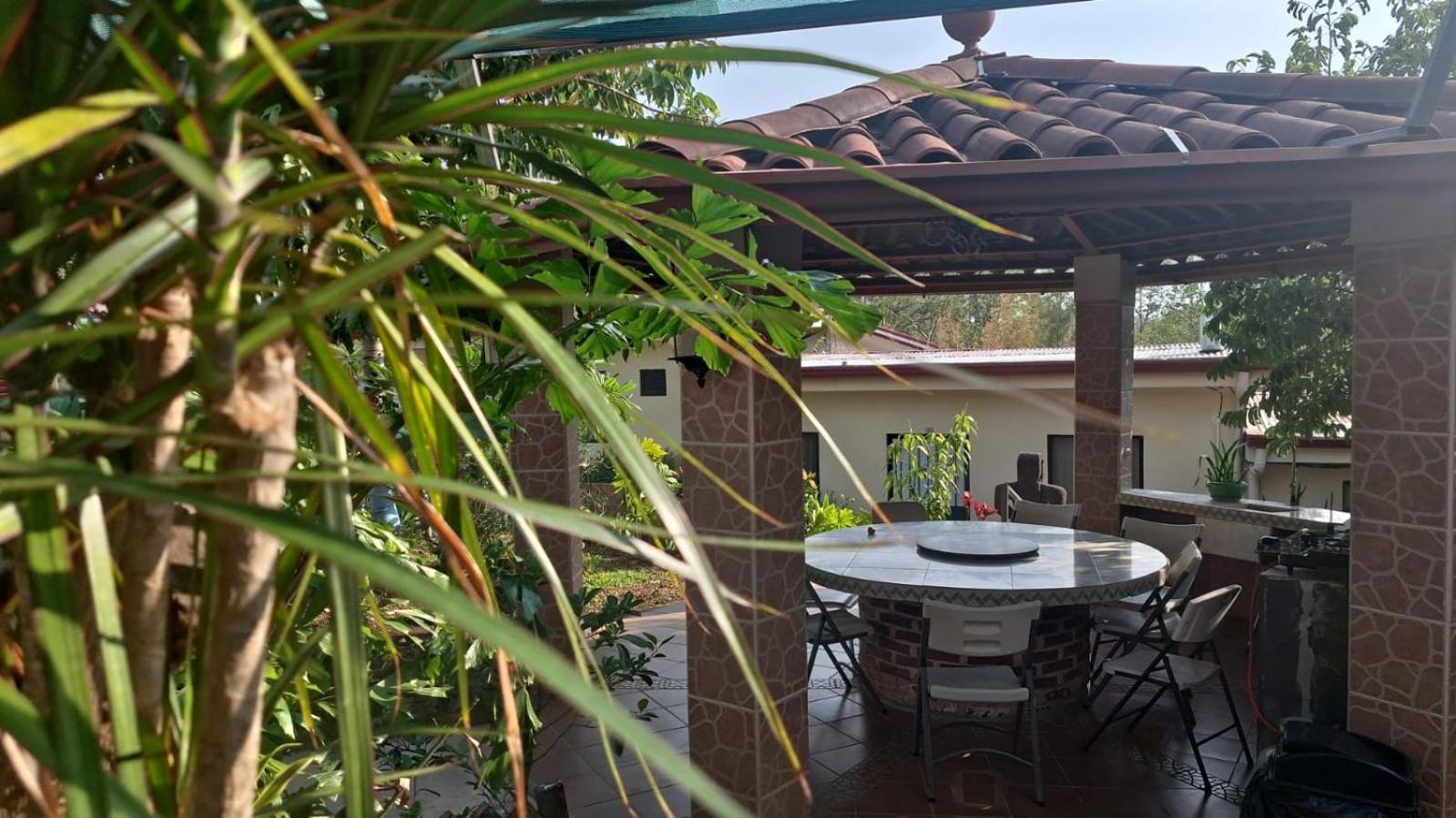 Garita Aparthotel *