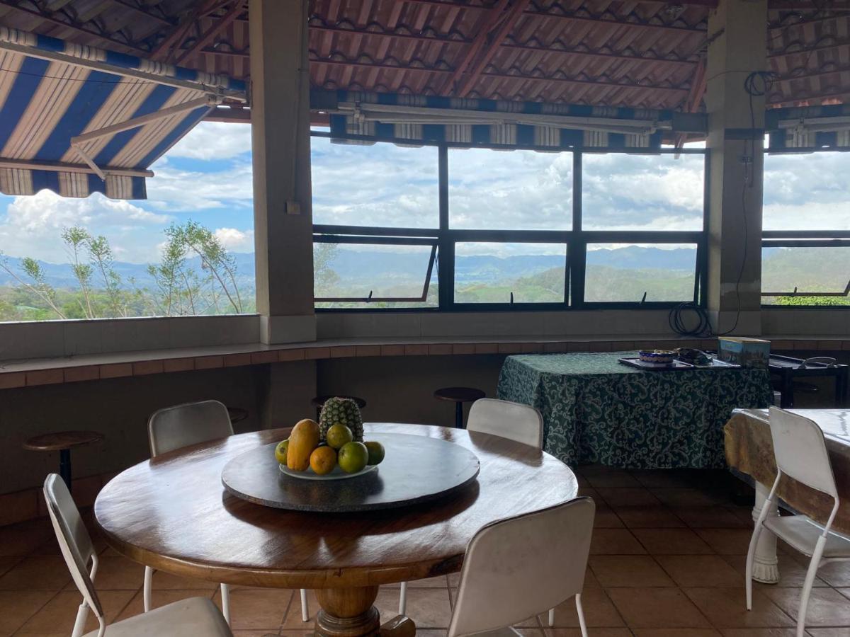 Aparthotel Garita *