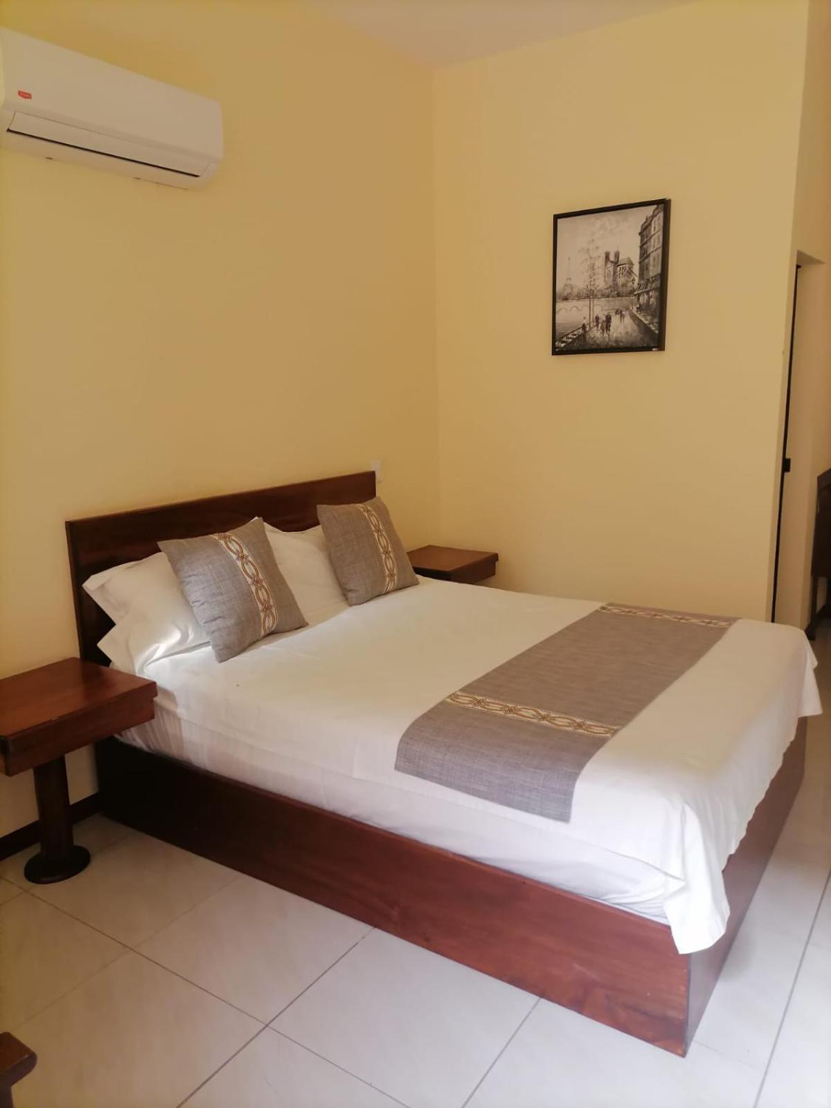 Garita Aparthotel